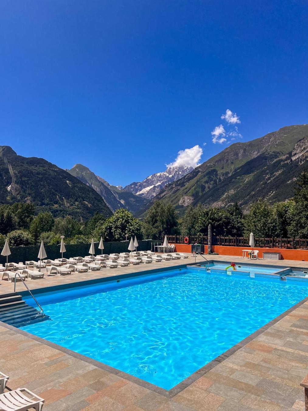 Bijoux Des Alpes - Mont Blanc Village Ла-Саль Экстерьер фото